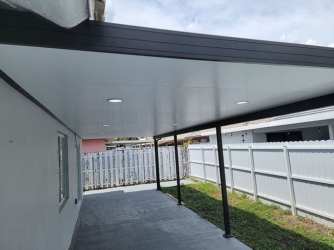 Photo of 9777 Nw 127th Ter, Hialeah Gardens, FL