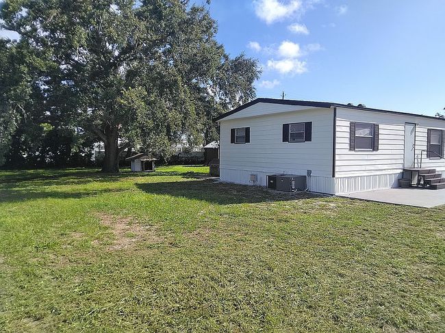 Additional photo 3 of property located at 5823 Red Fox Dr