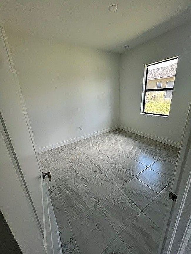 Photo of 213 Sw 10th Ave, Cape Coral, FL