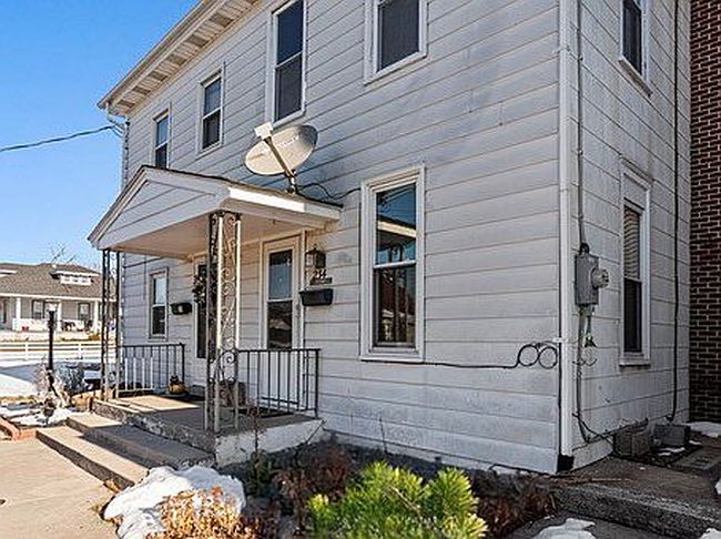 Additional photo 1 of property located at 234 N Locust St