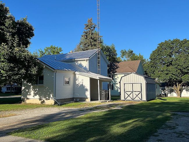 Preview of property located at 230 E Bigelow St