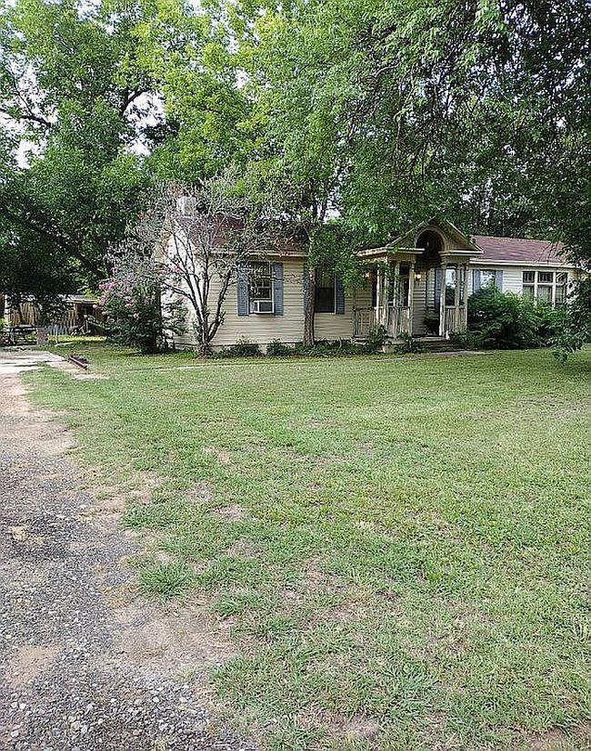 1830 W Washington St, Paris, TX