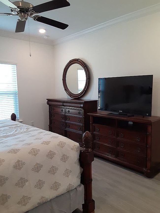 Image of 4298 Montague Dr