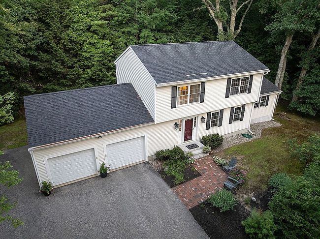 Photo of 139 Skyline Dr, Moultonboro, NH