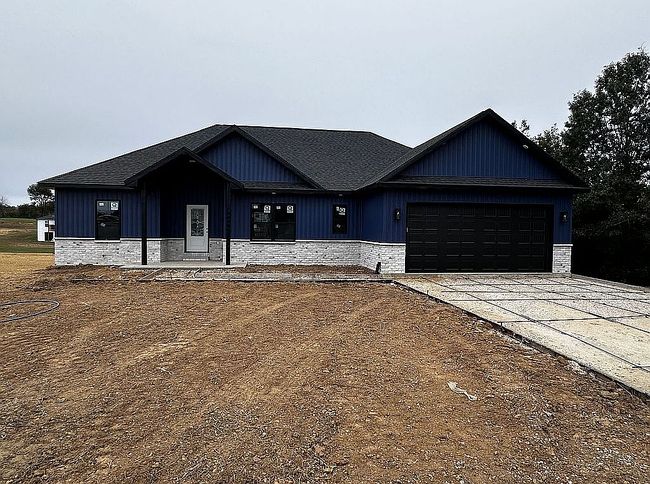 Preview of property located at 179 White Oak