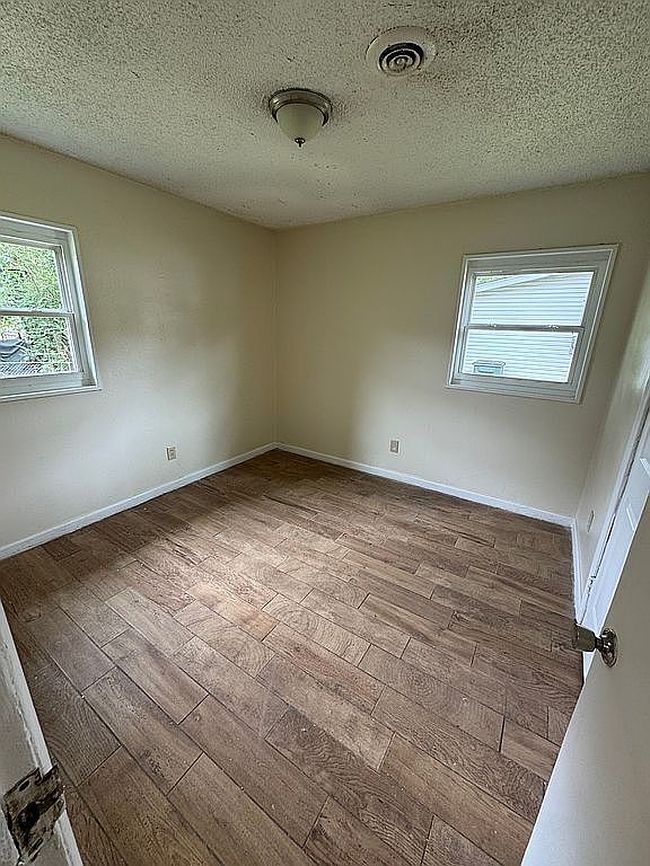 Photo of 2206 Evans Ave Nw, Huntsville, AL