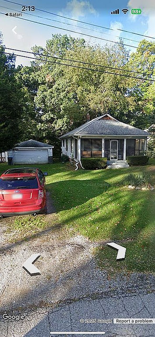 Image of 226 S Barker St