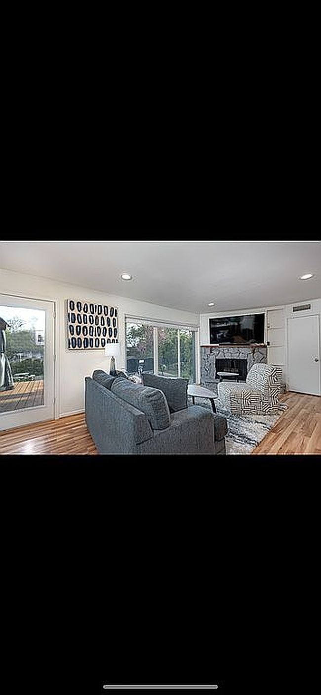 Image of 3536 Timberview Rd