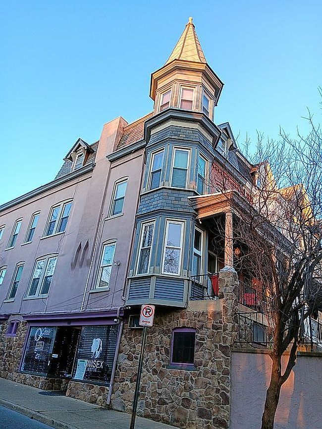 Image of 1225 W Walnut St