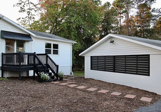 Photo of 5604 Bunch Rd, Oak Ridge, NC