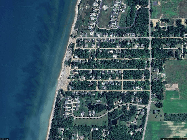 Photo of 7255 Miami Ave, South Haven, MI