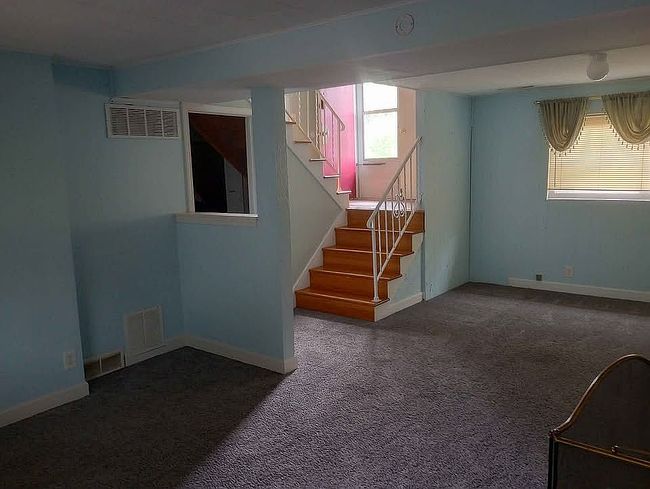 Image of 1907 Lone Pine Dr