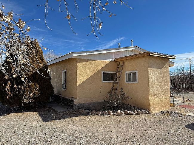 Photo of 39 Carros De Caballos, Pena Blanca, NM