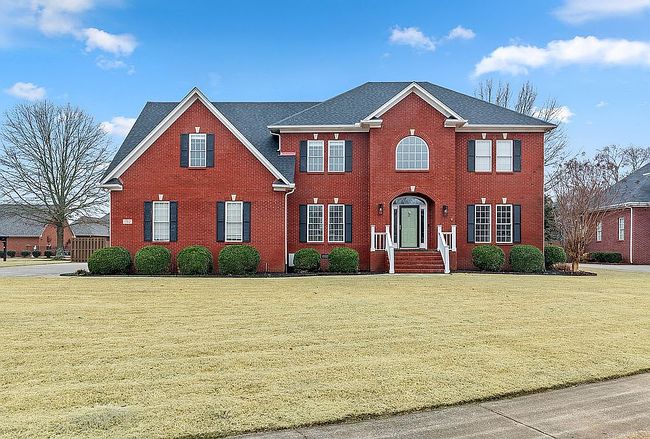 Preview of property located at 102 Lansdowne Ct