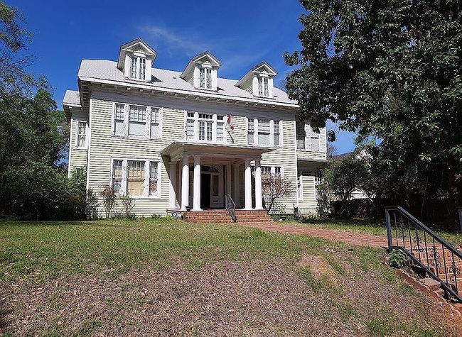 Image of 844 Wilkinson St