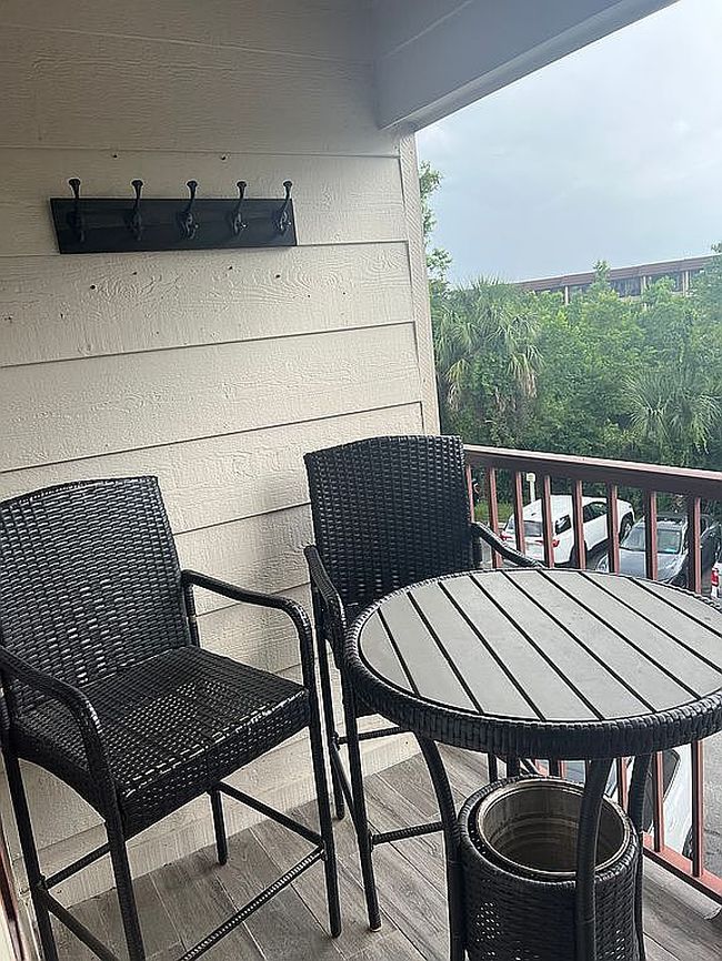 Photo of 40 Folly Field Rd Unit 230, Hilton Head Island, SC