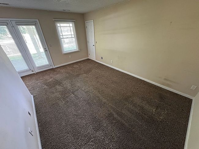 Image of 698 Normandy Rd