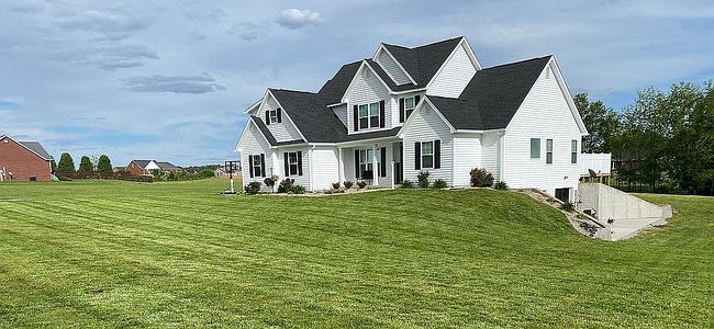 Image of 209 Blossom Ln