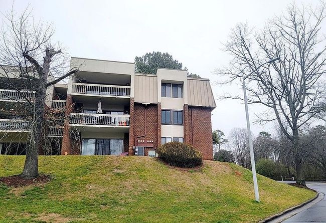 Photo of 500 Umstead Dr Apt F102, Chapel Hill, NC
