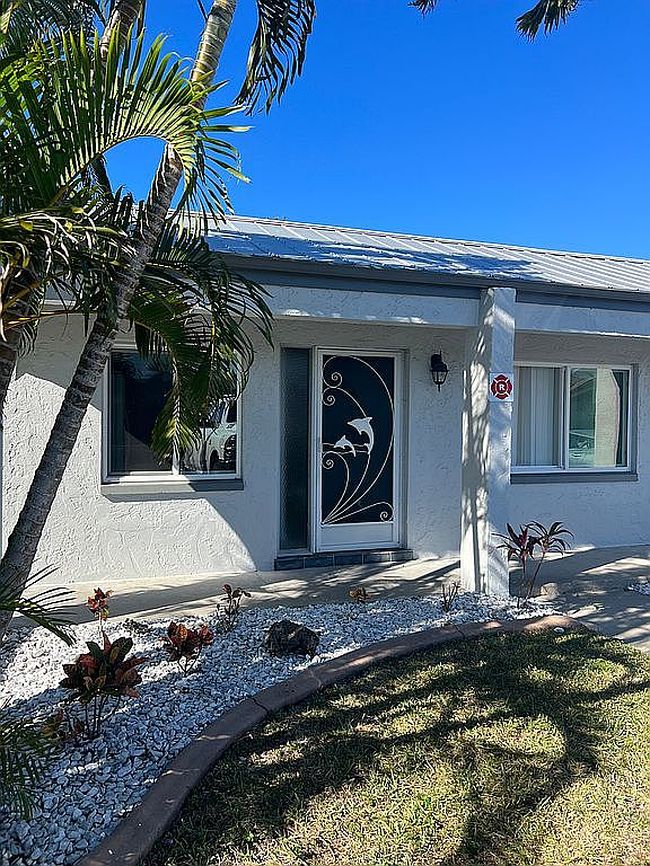 4608 Se 4th Pl Apt 9, Cape Coral, FL