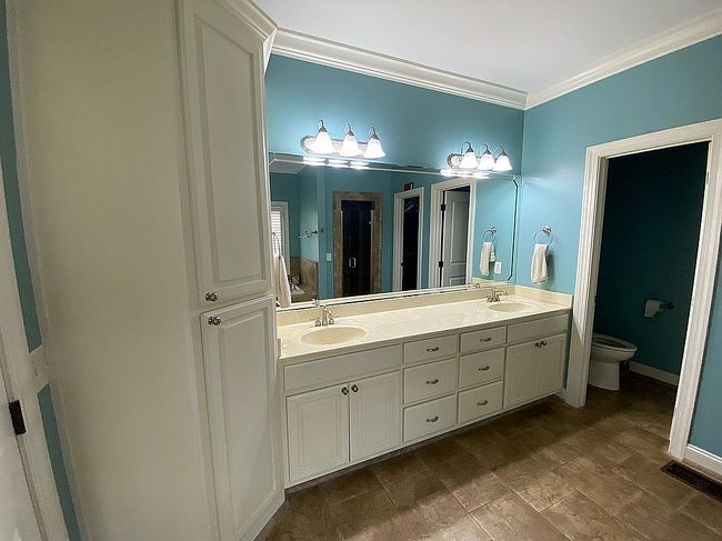 Image of 2180 Mount Vernon Ln