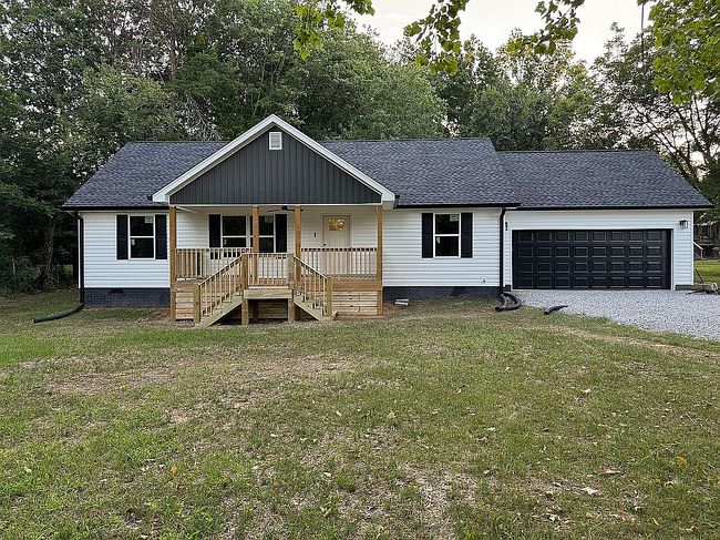 Photo of 1410 Johnson St, Etowah, TN