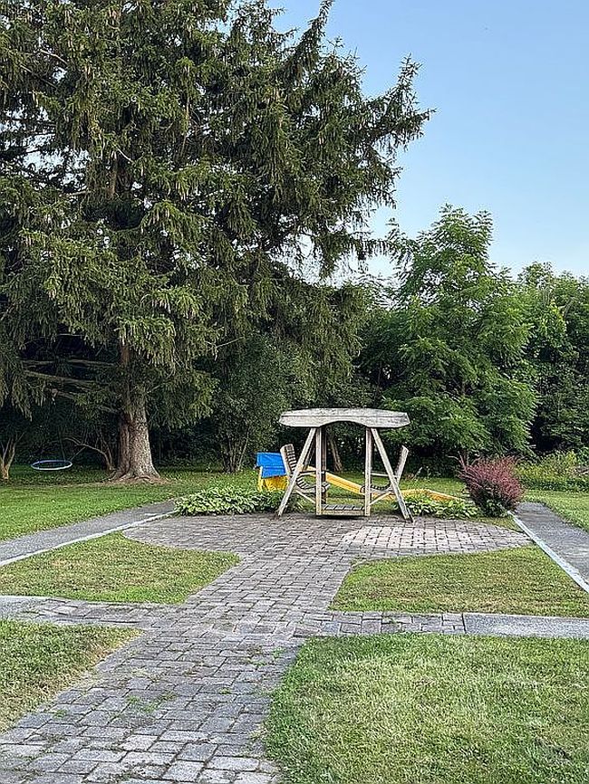 Photo of 2098 W Genesee Street Rd, Auburn, NY