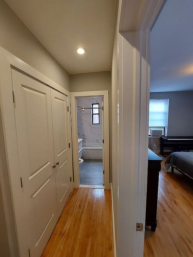Photo of 1119 Ocean Pkwy Apt 4M, Brooklyn, NY