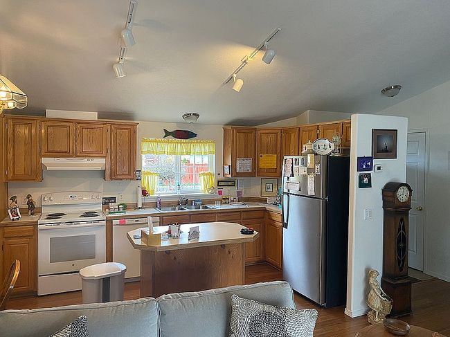 Photo of 1100 Nw Warrenton Dr Unit 337, Warrenton, OR