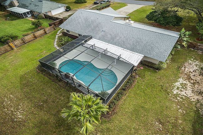 Photo of 9740 Fairway Cir, Leesburg, FL