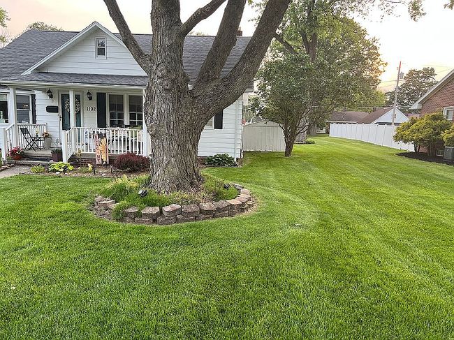 Photo of 1102 Main St, Genoa, OH