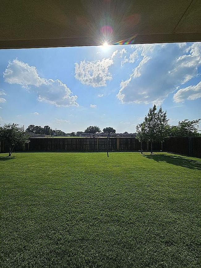 Image of 600 Alexandria Ln