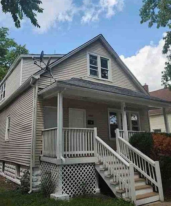 Photo of 13346 S Carondolet Ave, Chicago, IL