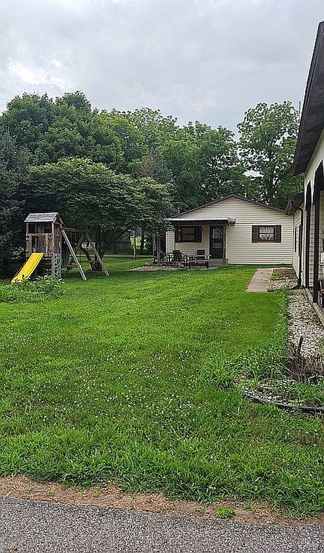 Photo of 1470 Water St, Evansport, OH
