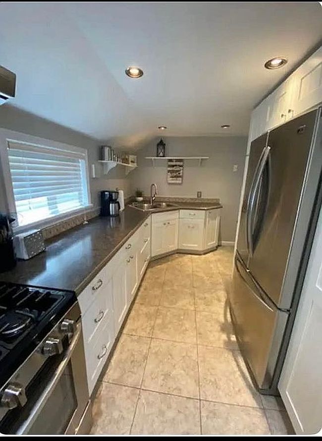 Image of 4192 Upson Point Rd