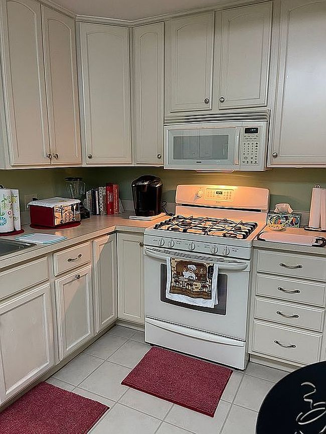 Additional photo 1 of property located at 275 N Portage Path Apt 3A