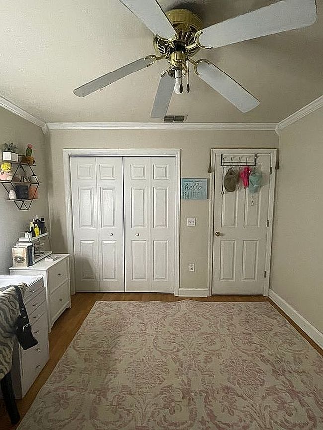 Image of 118 Nw Gray Gln