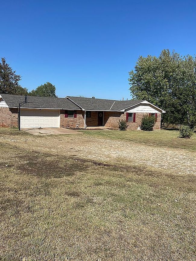 Photo of 18 Sharon Gale Dr, Guthrie, OK