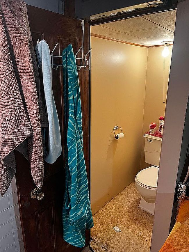 Image of 417 W 5th St