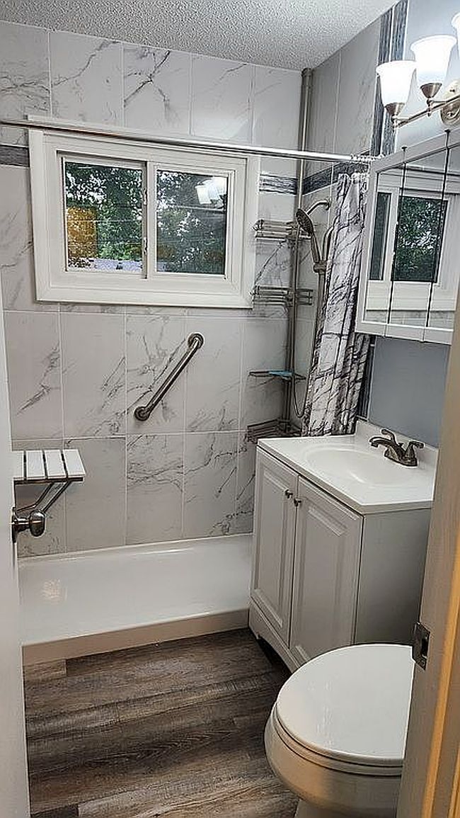 Photo of 7705 E 112th Ter, Kansas City, MO
