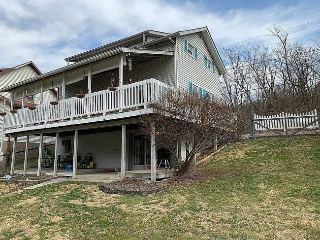 Photo of 644 N 8th St #8, Mcconnelsville, OH