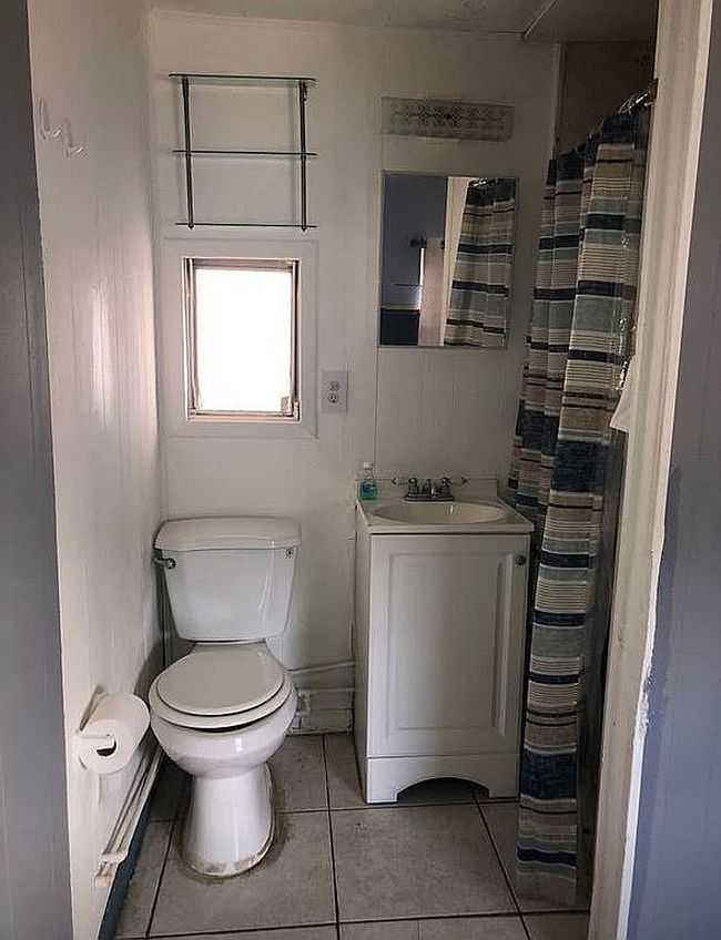 Image of 851 Sw 127th Pl #1