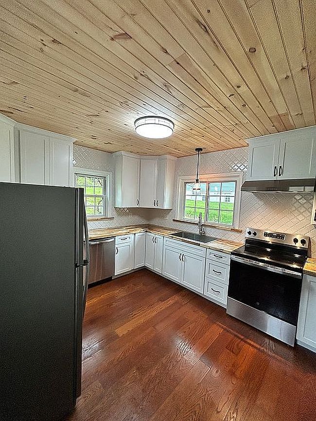 Photo of 186 Front St, Linden, PA