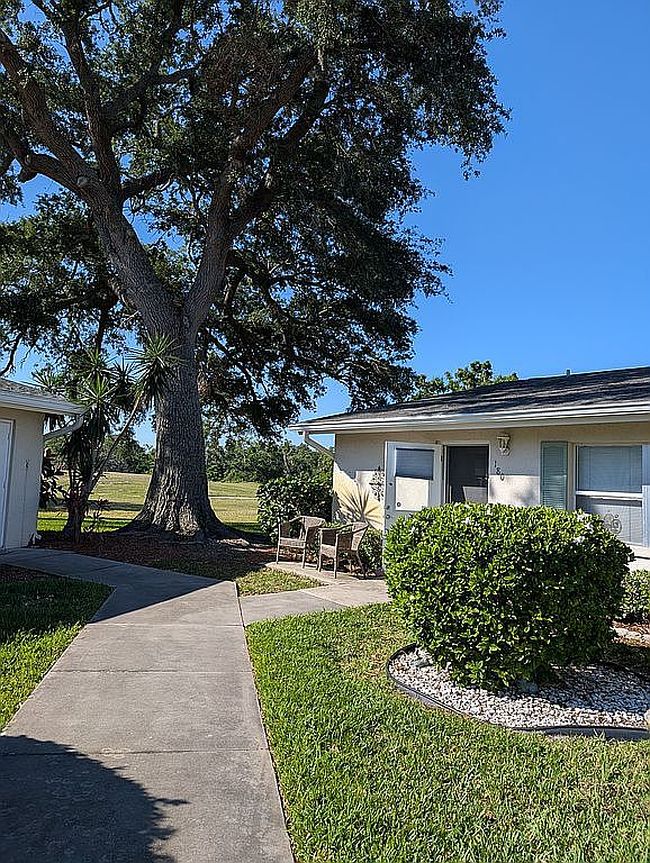 Image of 2202 Clubhouse Dr Unit 180