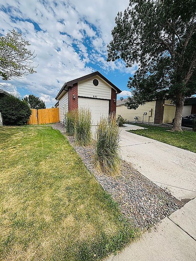 Photo of 447 Lilac Ave, Eaton, CO