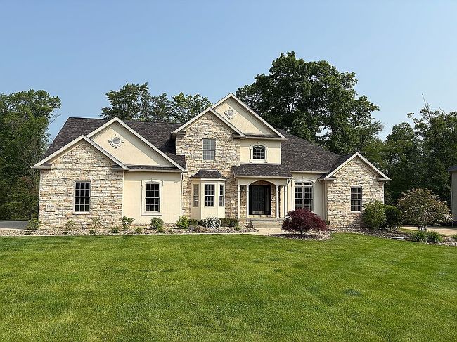 Photo of 1650 Gully Top Ln, Canfield, OH