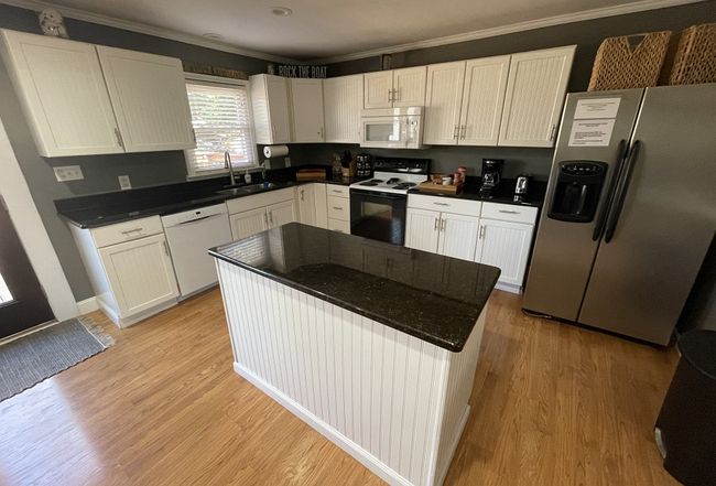 Photo of 132 Marina Ln