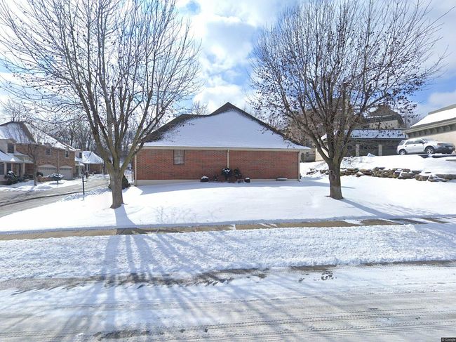 Photo of 311 E Partridge Ave