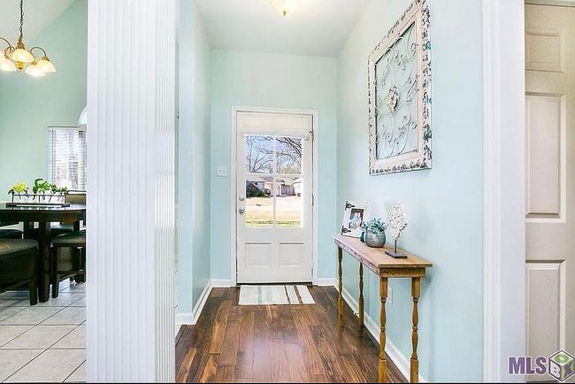 Image of 14334 Whispering Oaks Dr