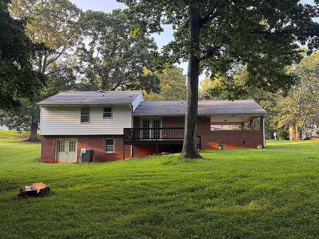 Photo of 117 Marvin Pl, Lynchburg, VA